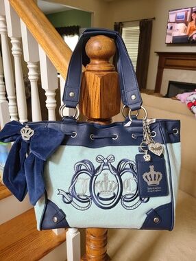 Juicy Couture Bag 💙
